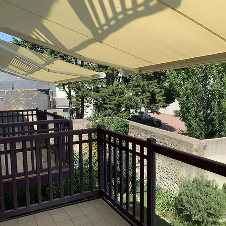 Lumineux 3 Pieces Avec Terrasses, Parking Et Animaux Admis Au Croisic - Fr-1-843-37 Apartament *